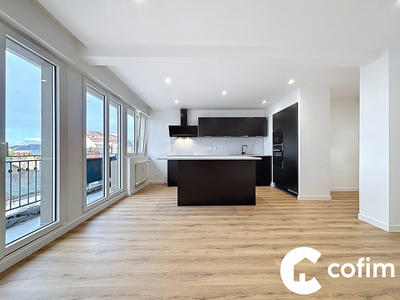 Appartement - 74 m² - 3 pièces