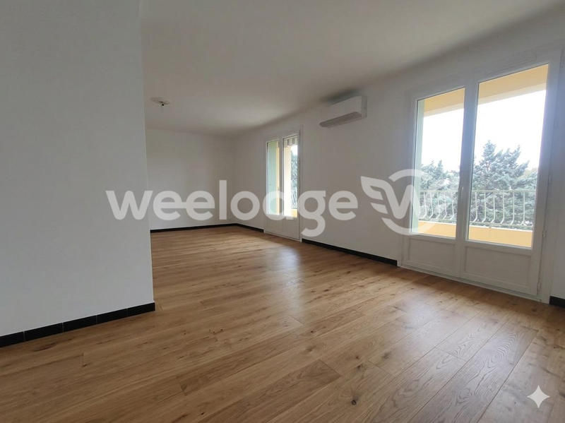 Appartement - 85 m² - 3 pièces
