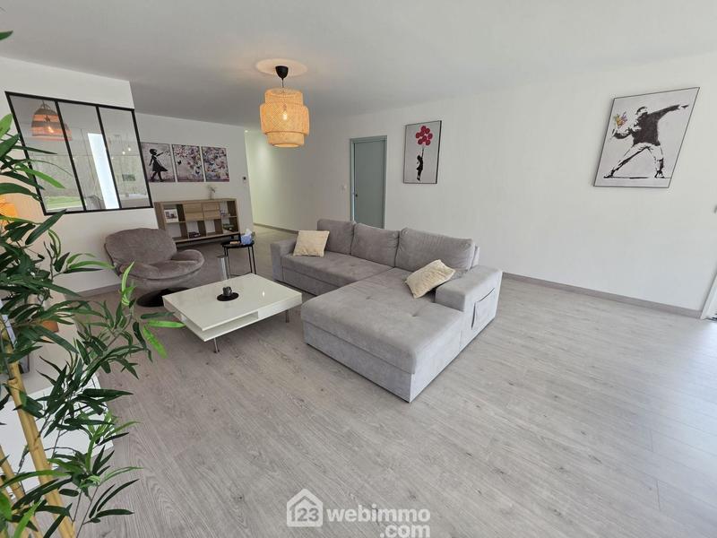 Maison - 136 m² - 4 pièces