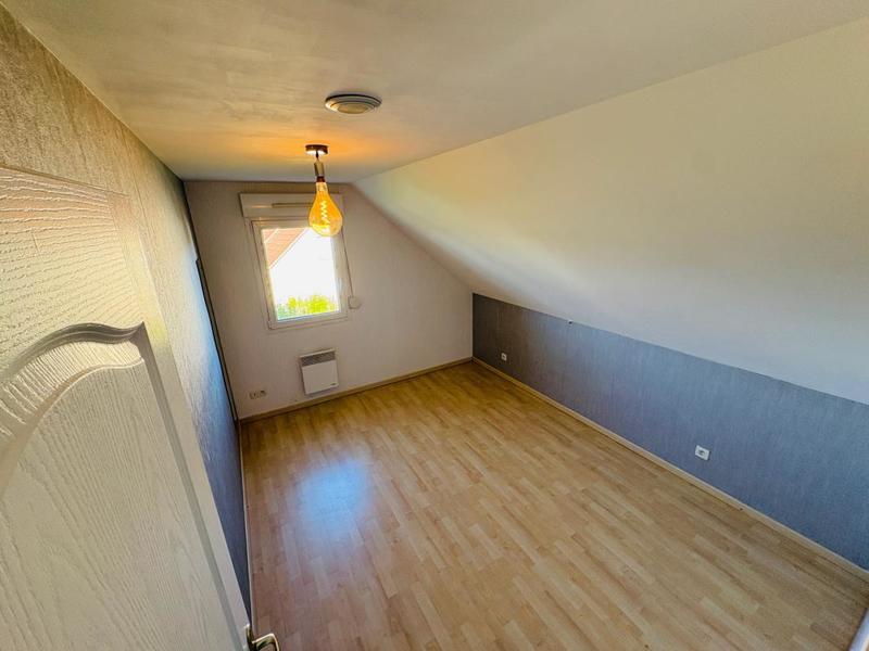 Maison - 92 m² - 5 pièces