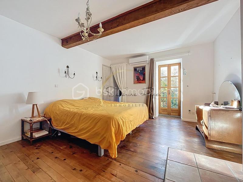 Maison de village - 90 m² - 3 pièces