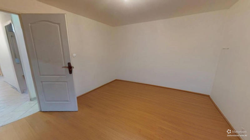 Maison - 400 m² - 15 pièces