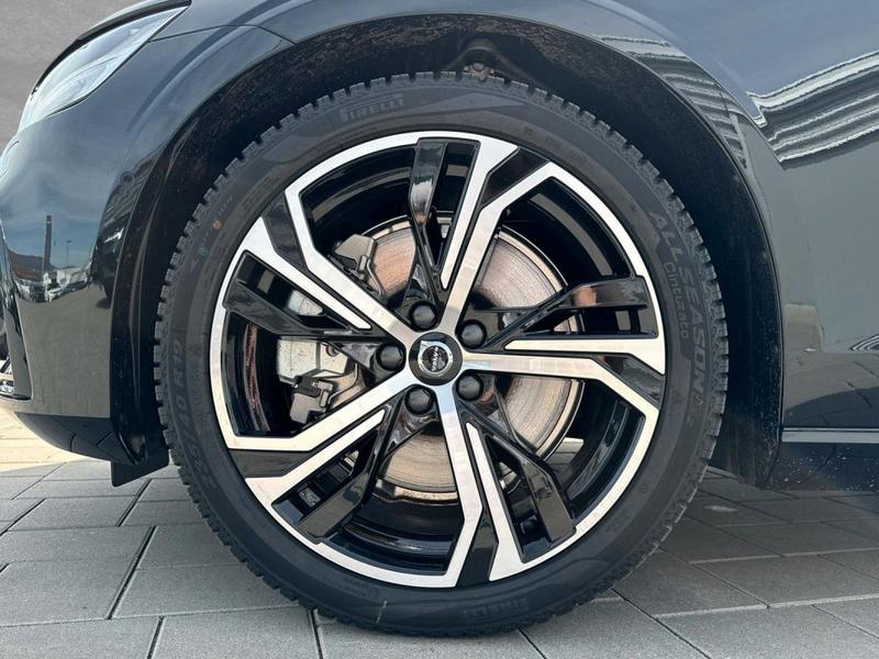 Volvo S60 B5 Awd 250 Ch Mild Hybrid Style Dark