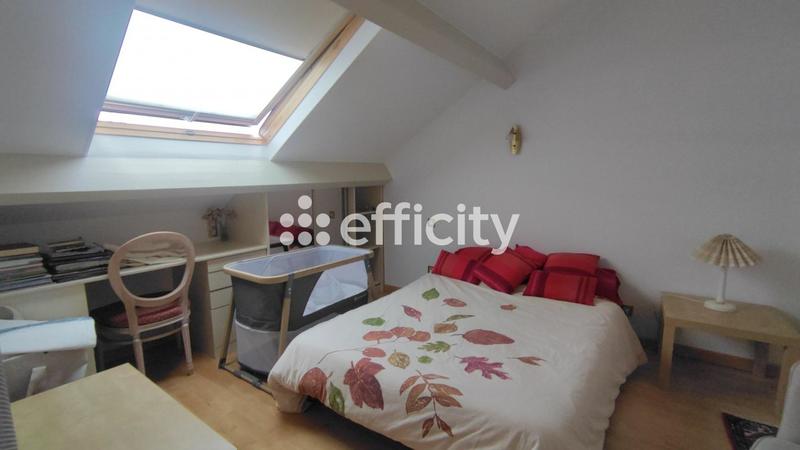 Appartement - 126 m² - 6 pièces