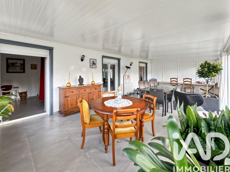 Maison - 135 m² - 6 pièces