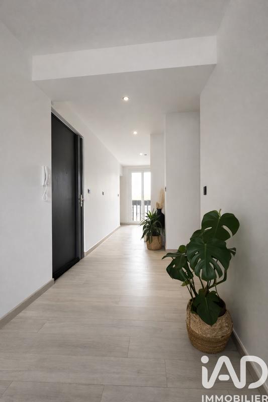 Appartement - 111 m² - 4 pièces