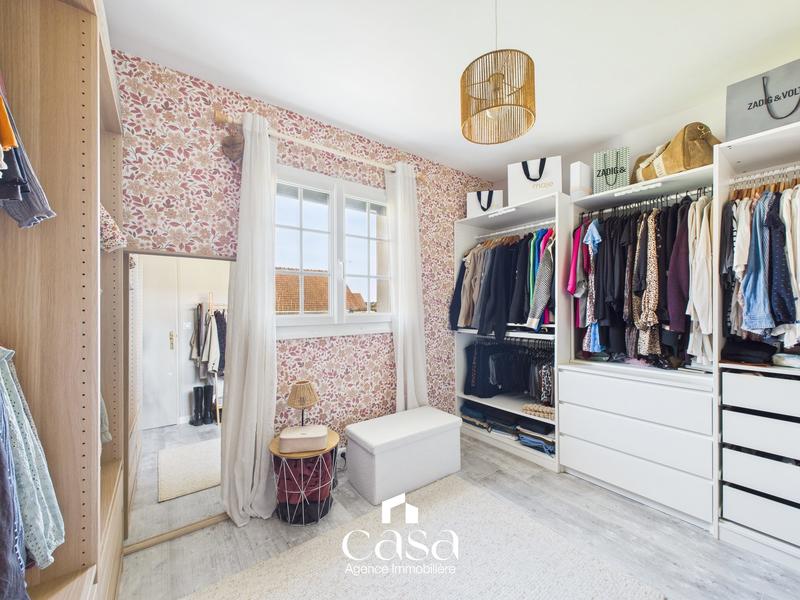 Maison - 140 m² - 7 pièces