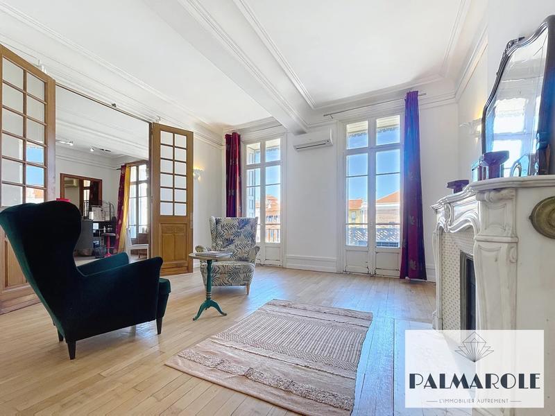 Appartement - 162 m² - 4 pièces