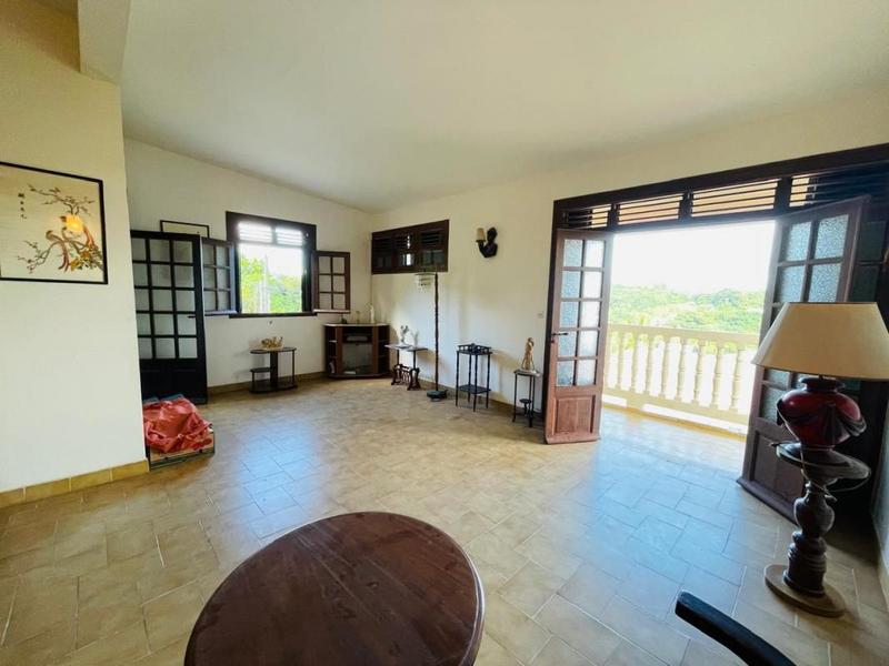 Immeuble - 223 m² - 7 pièces