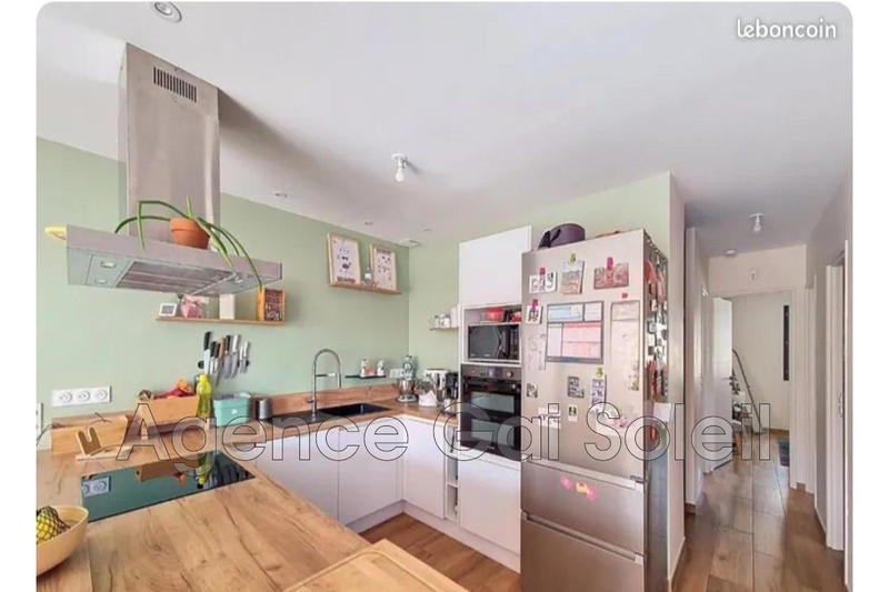 Villa - 80 m² - 4 pièces