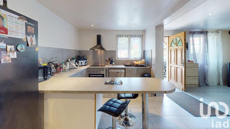 Maison - 300 m² - 14 pièces