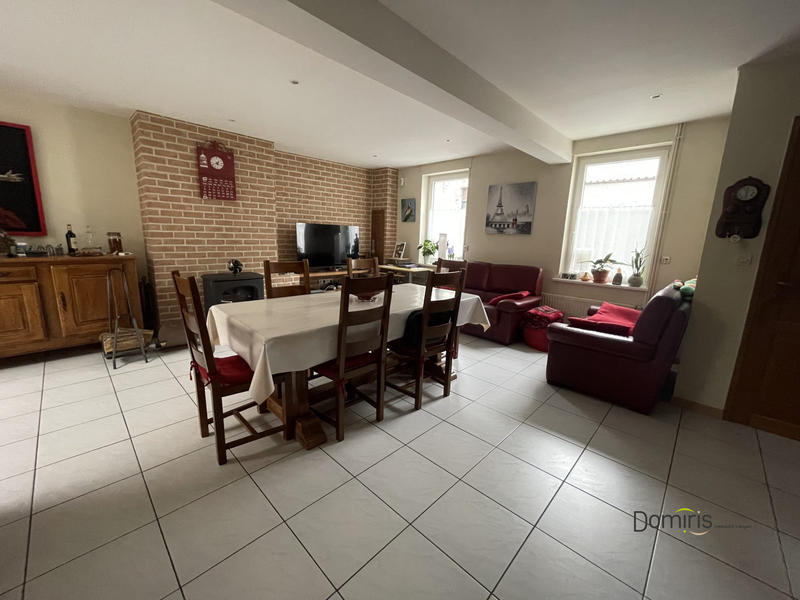 Maison - 94 m² - 4 pièces