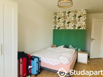 Chambre - 11 m² - 1 pièce