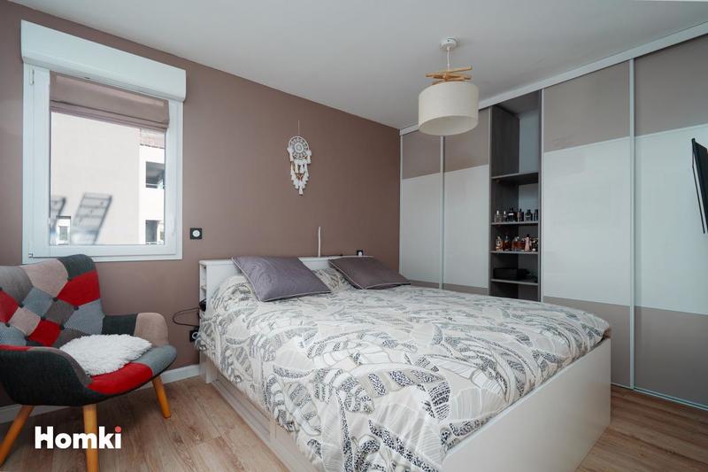 Appartement - 93 m² - 4 pièces