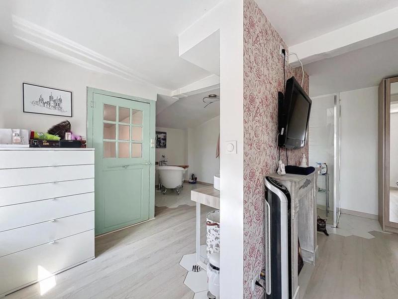 Maison de village - 86 m² - 3 pièces