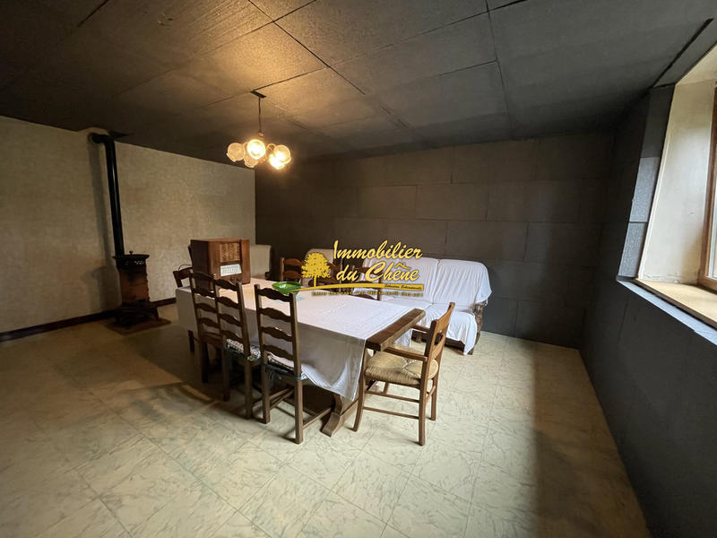 Maison - 219 m² - 8 pièces