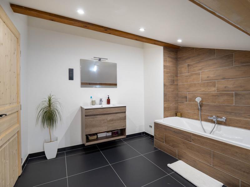 Maison - 121 m² - 4 pièces