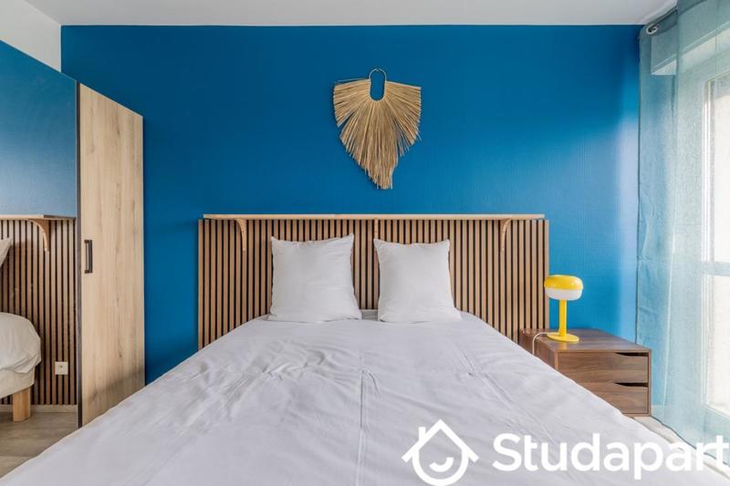 Chambre - 15 m² - 1 pièce