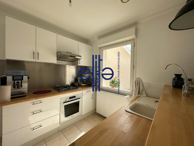 Maison - 77 m² - 3 pièces