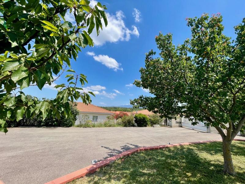 Villa - 165 m² - 6 pièces