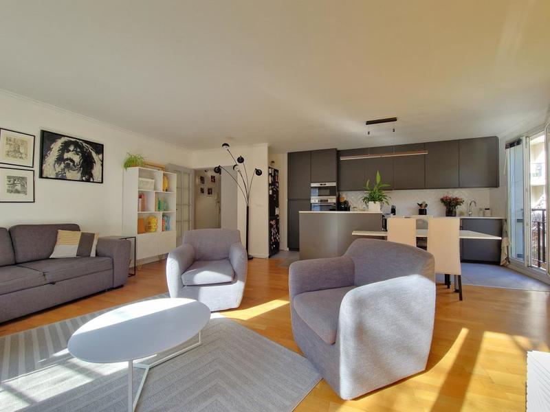 Appartement - 85 m² - 4 pièces