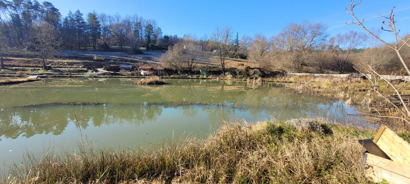 Terrain - 140 000 m²