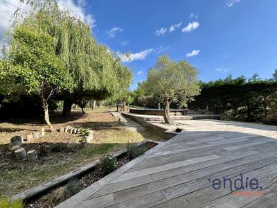 Maison - 158 m² - 7 pièces