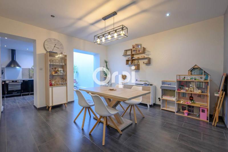 Maison - 128 m² - 5 pièces