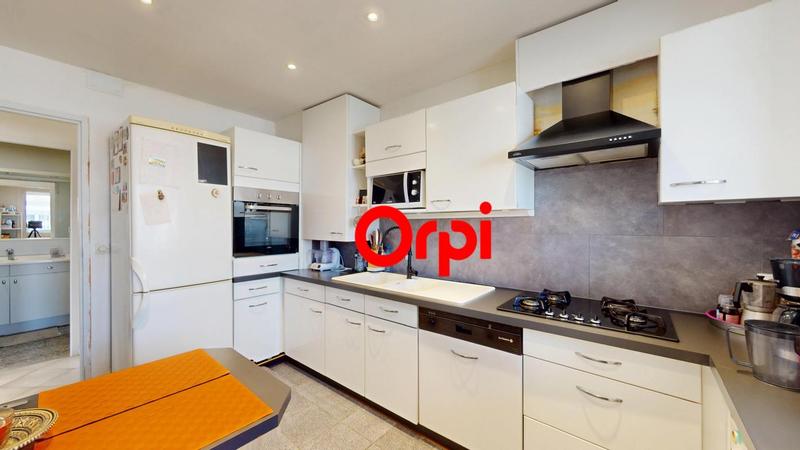 Appartement - 75 m² - 4 pièces