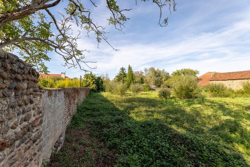 Maison - 264 m² - 7 pièces