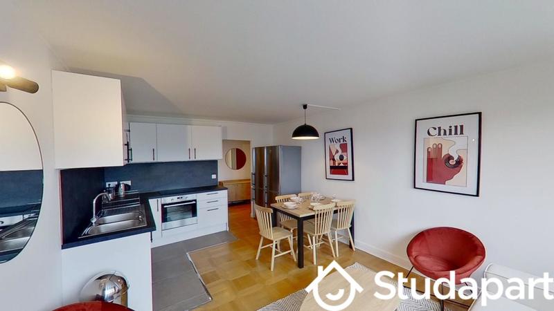 Chambre - 14 m² - 1 pièce