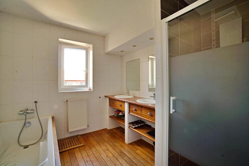 Maison ancienne - 146 m² - 4 pièces