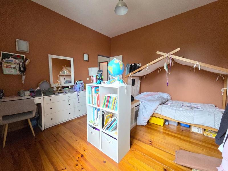 Maison de ville - 92 m² - 5 pièces