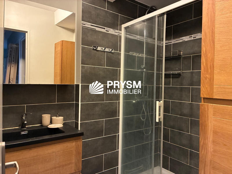 Appartement - 63 m² - 4 pièces