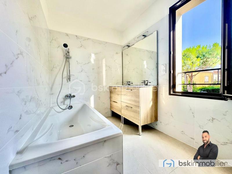 Villa - 111 m² - 5 pièces