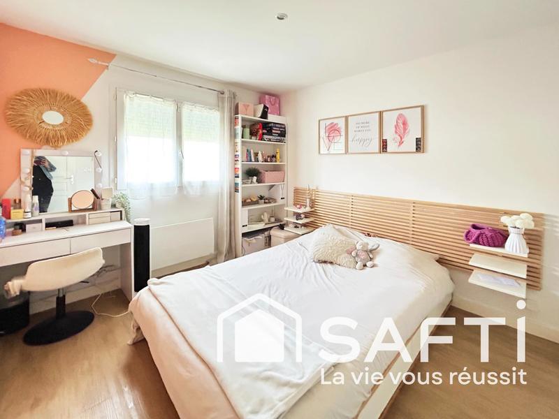 Maison - 146 m² - 8 pièces