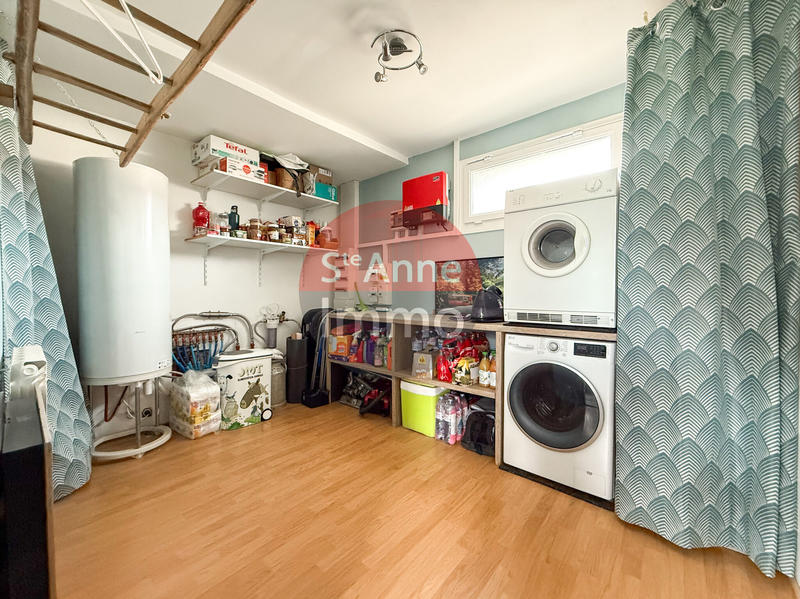 Maison - 192 m² - 6 pièces