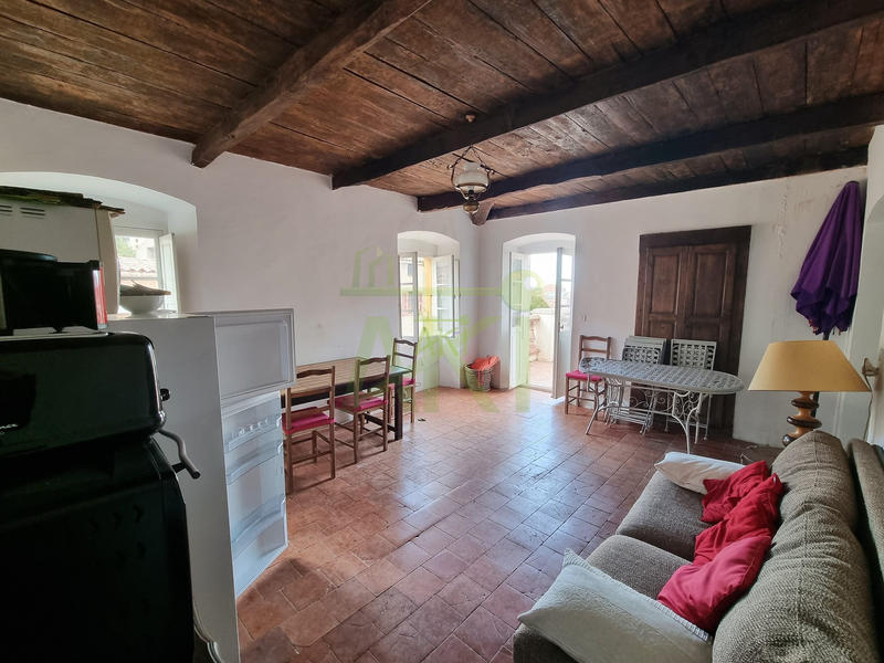 Maison ancienne - 321 m² - 13 pièces