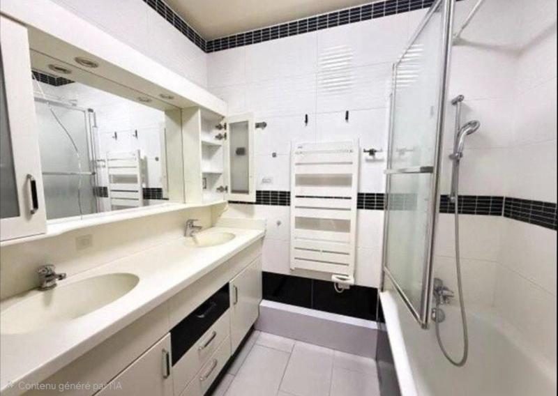 Appartement - 83 m² - 4 pièces