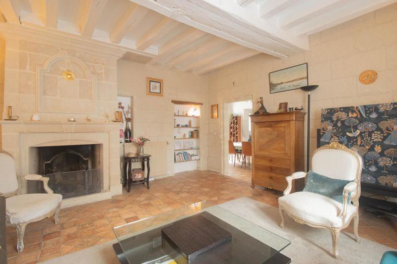 Maison - 235 m² - 10 pièces