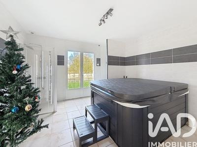 Maison de maîtres - 247 m² - 5 pièces