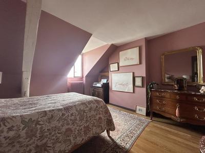 Appartement - 130 m² - 5 pièces