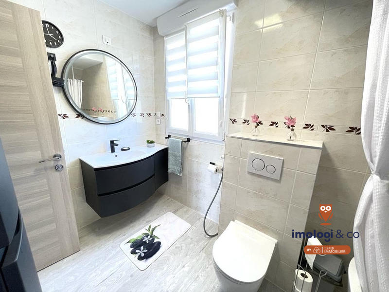 Maison - 170 m² - 6 pièces