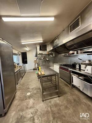 Local commercial - 247 m²