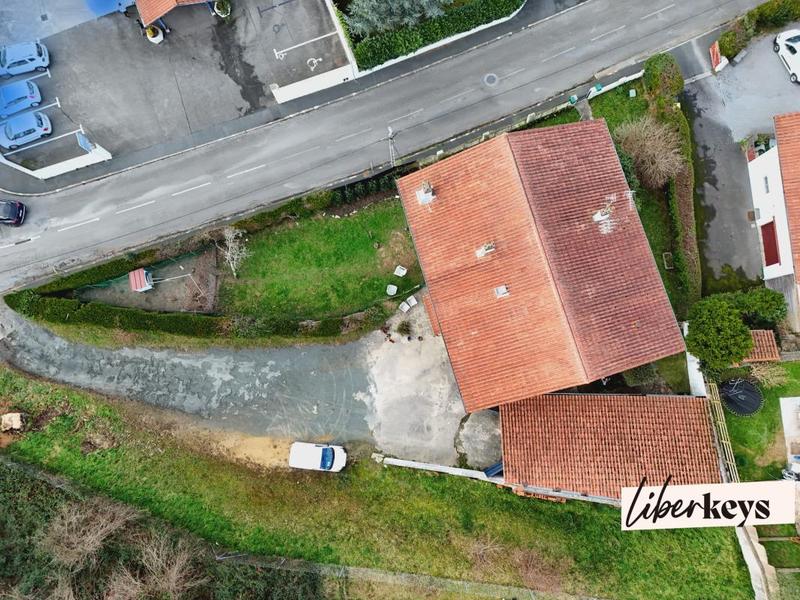 Appartement - 260 m² - 7 pièces