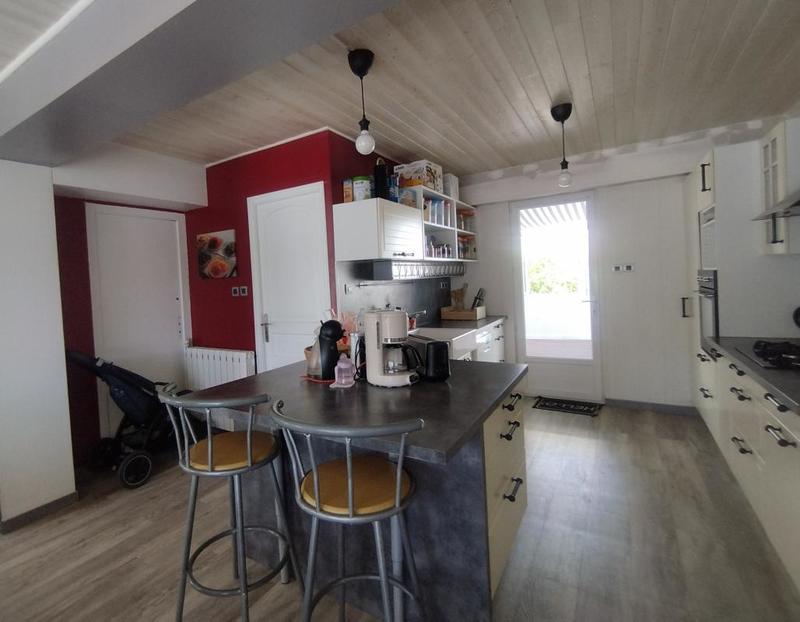 Maison - 174 m² - 7 pièces