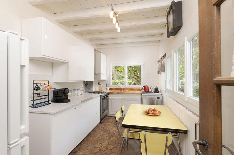 Maison - 170 m² - 9 pièces