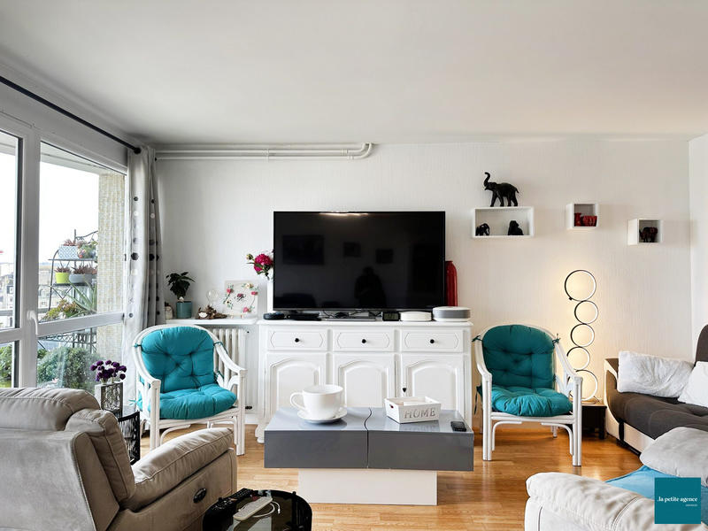 Appartement - 95 m² - 4 pièces