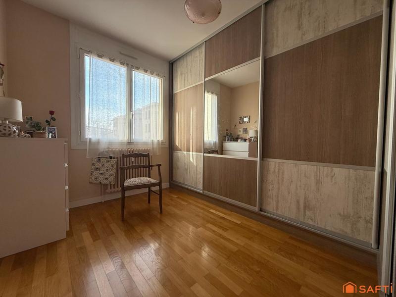 Appartement - 105 m² - 4 pièces