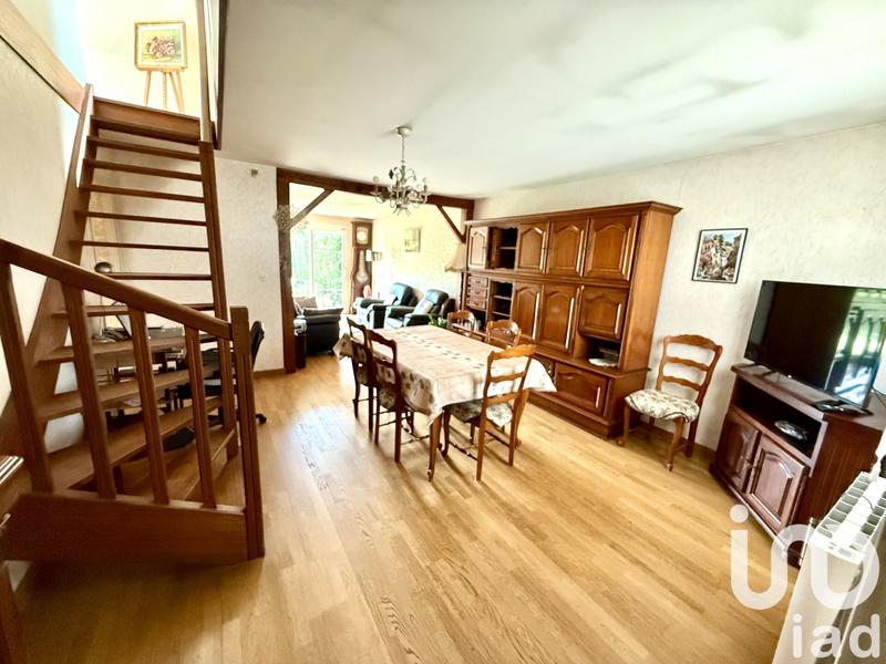 Maison - 140 m² - 8 pièces